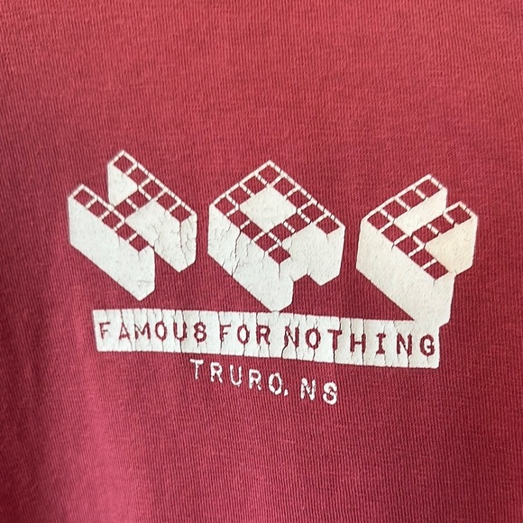 CHAMPION | Nova Scotia HAF Red Long Sleeve Graphic Tee - Picture 2 of 10